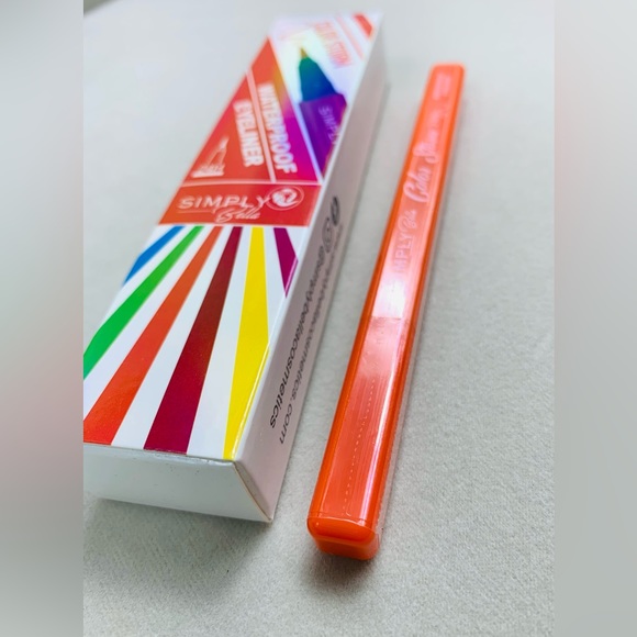 Simply Bella colorful eyeliners (7) - NWT - Picture 4 of 10